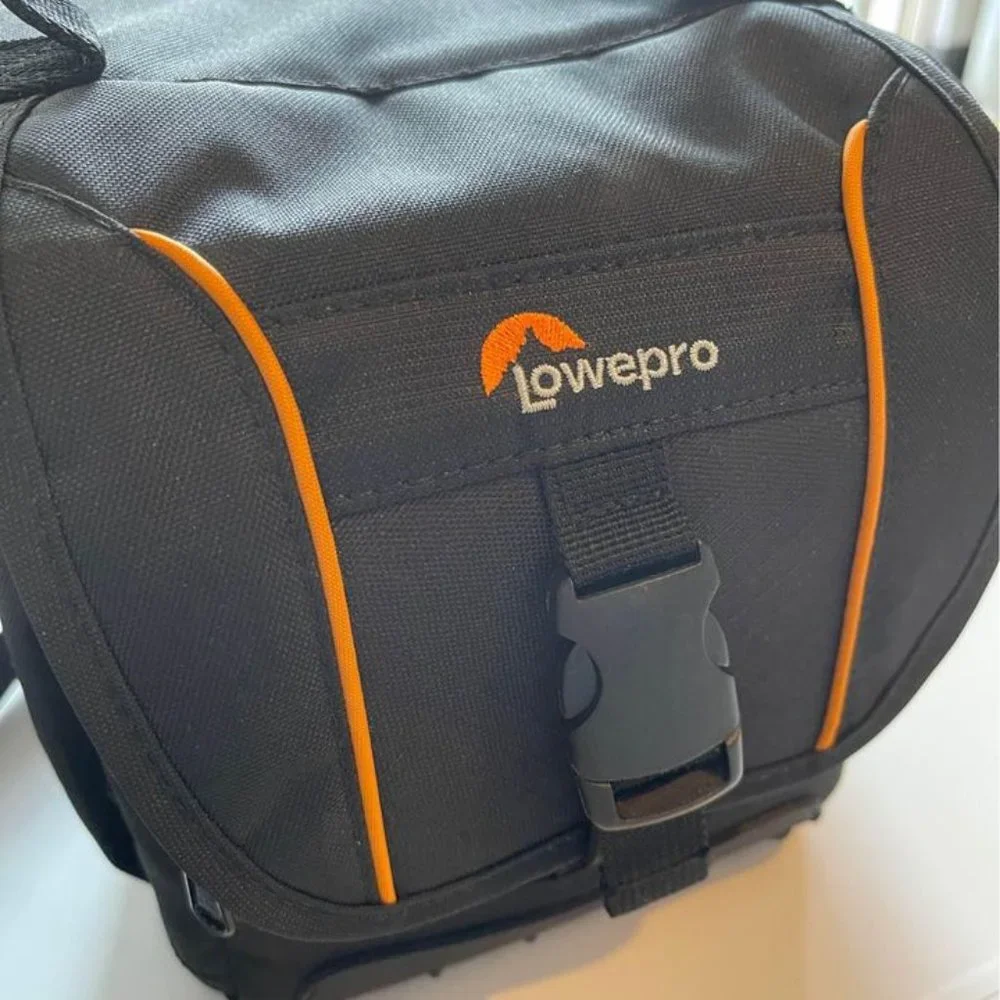 Nikon D5300 Camera with Carrying Case